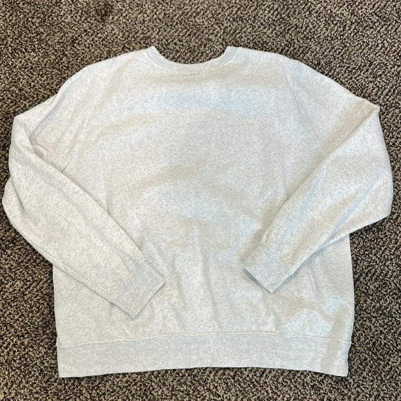 Nike Gray Sweatshirt - Picture 3 of 4